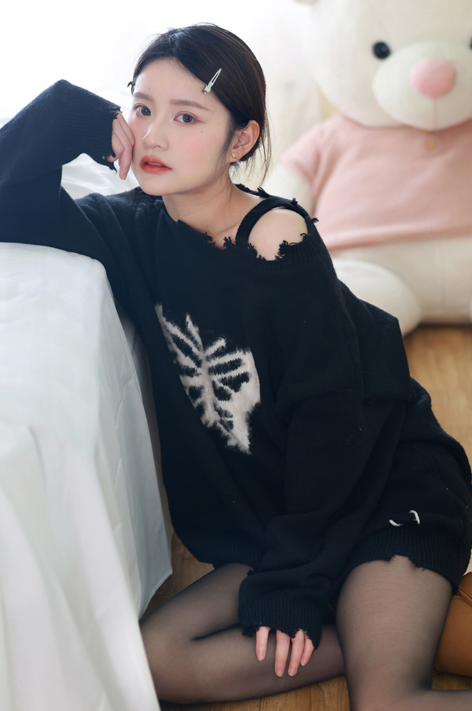 W279-黑色丝袜（脚尖加固）、裸足